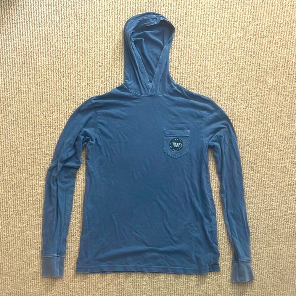 VISSLA men’s long sleeve tee (blue) with hood